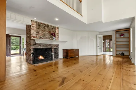 21 Townley Drive Damariscotta ME 04543