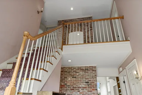 21 Townley Drive Damariscotta ME 04543