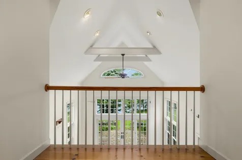 21 Townley Drive Damariscotta ME 04543