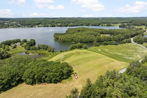 21 Townley Drive Damariscotta ME 04543