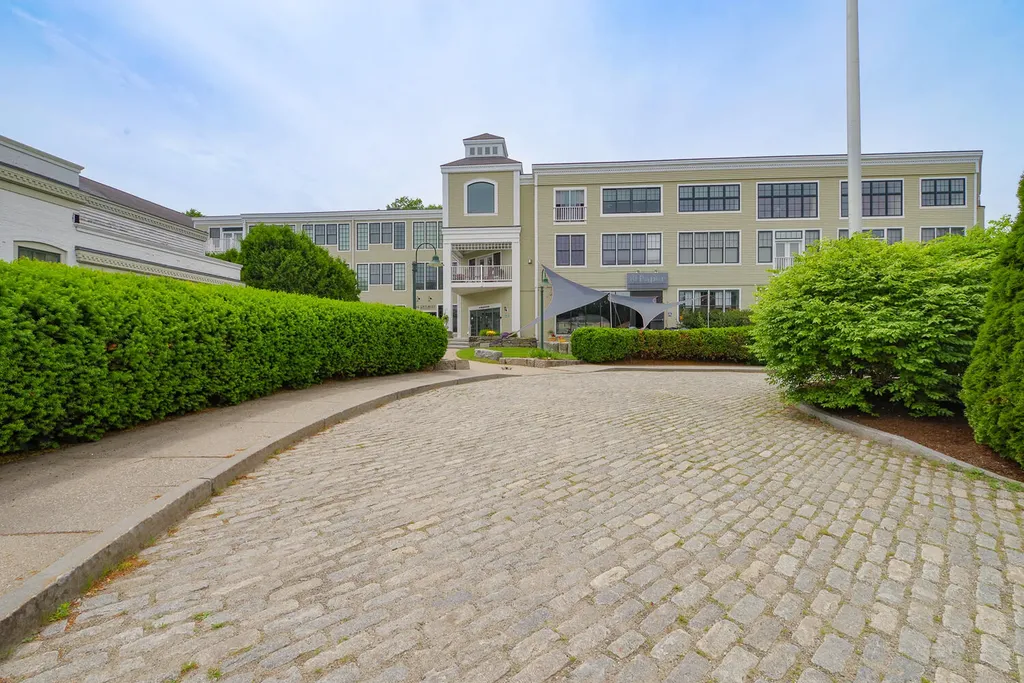 40 Washington Street Camden ME 04843