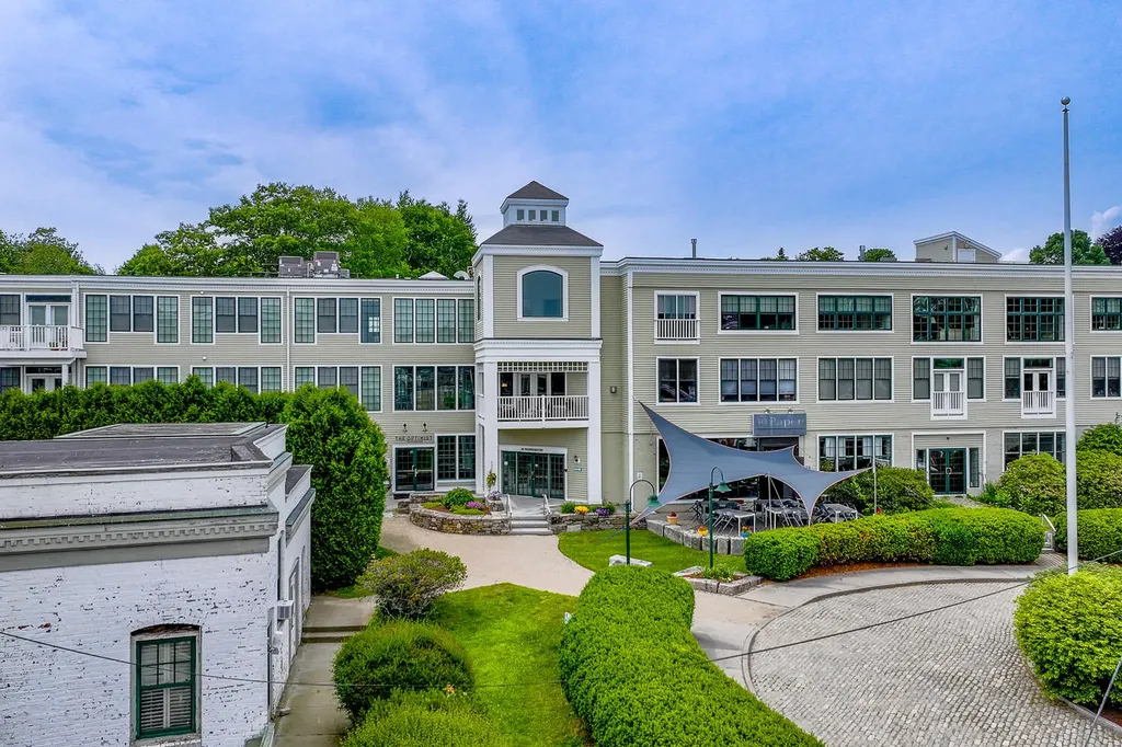 40 Washington Street Camden ME 04843