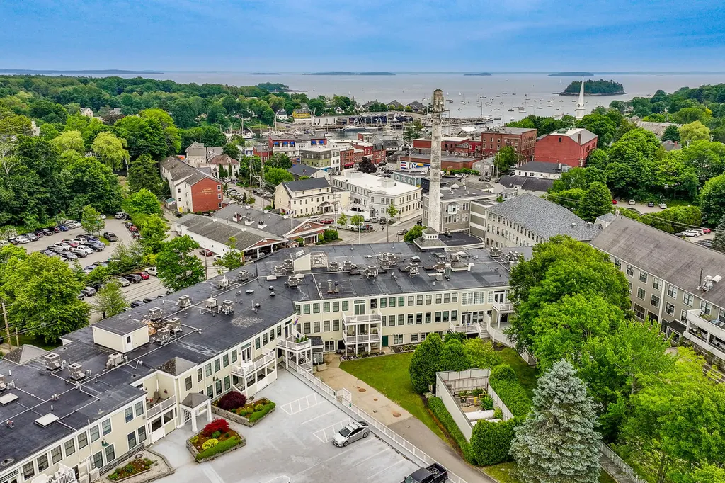 40 Washington Street Camden ME 04843