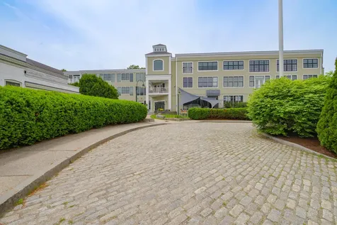 40 Washington Street Camden ME 04843
