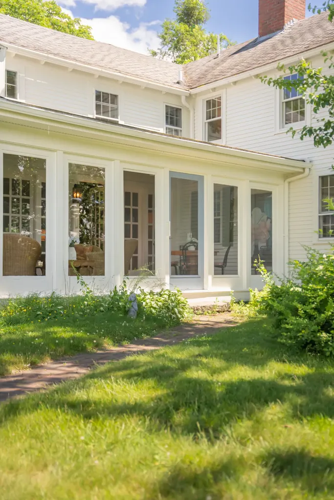1 River Road Kennebunkport ME 04046