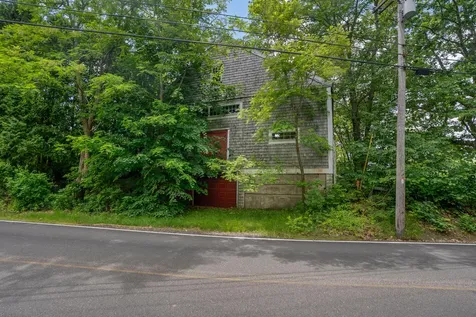 1 River Road Kennebunkport ME 04046