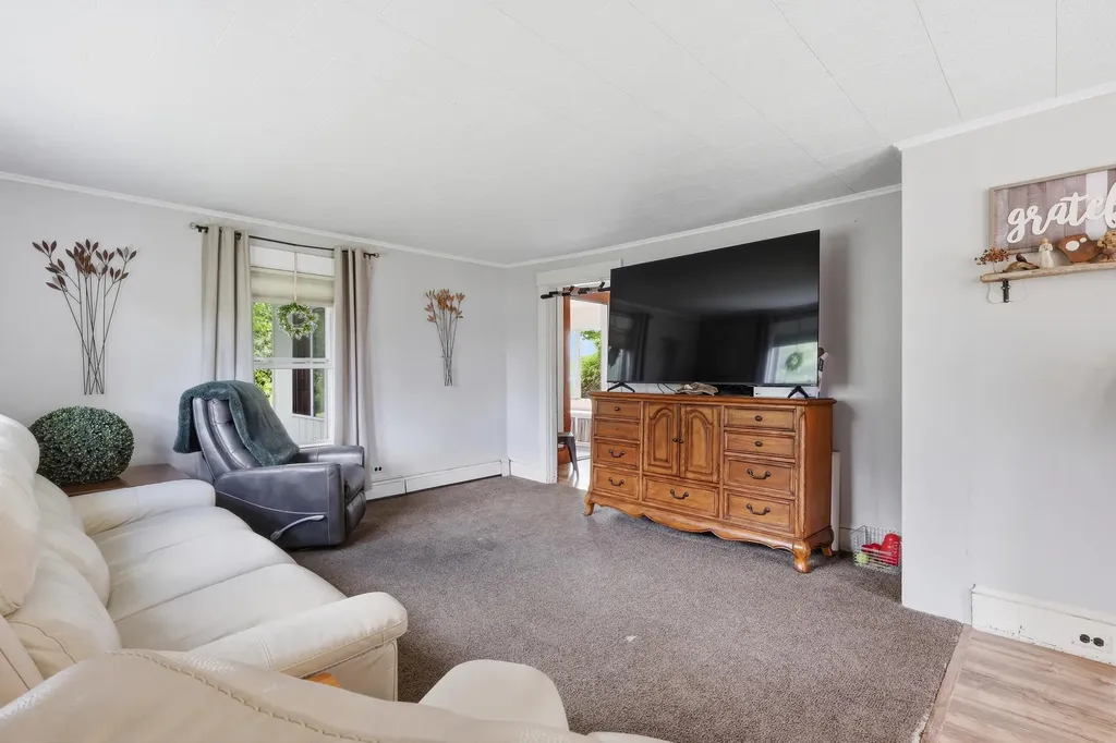 45 Pleasant Street Winthrop ME 04364