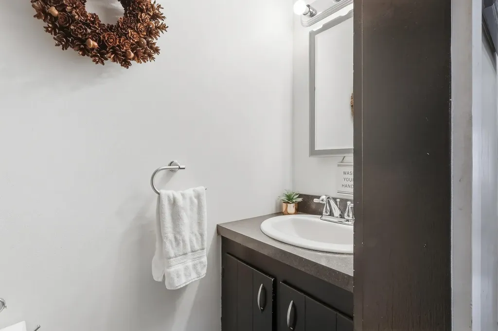45 Pleasant Street Winthrop ME 04364