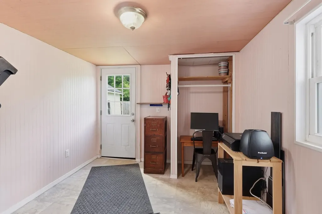 45 Pleasant Street Winthrop ME 04364