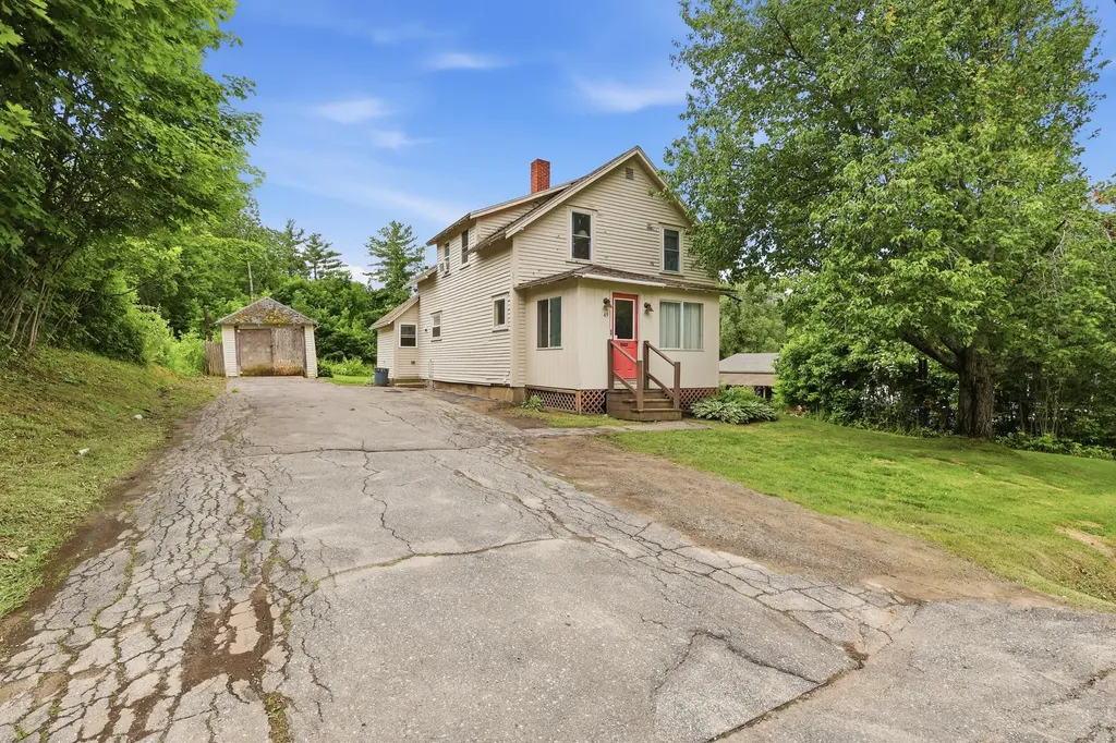 45 Pleasant Street Winthrop ME 04364