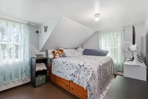 45 Pleasant Street Winthrop ME 04364