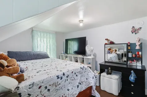 45 Pleasant Street Winthrop ME 04364