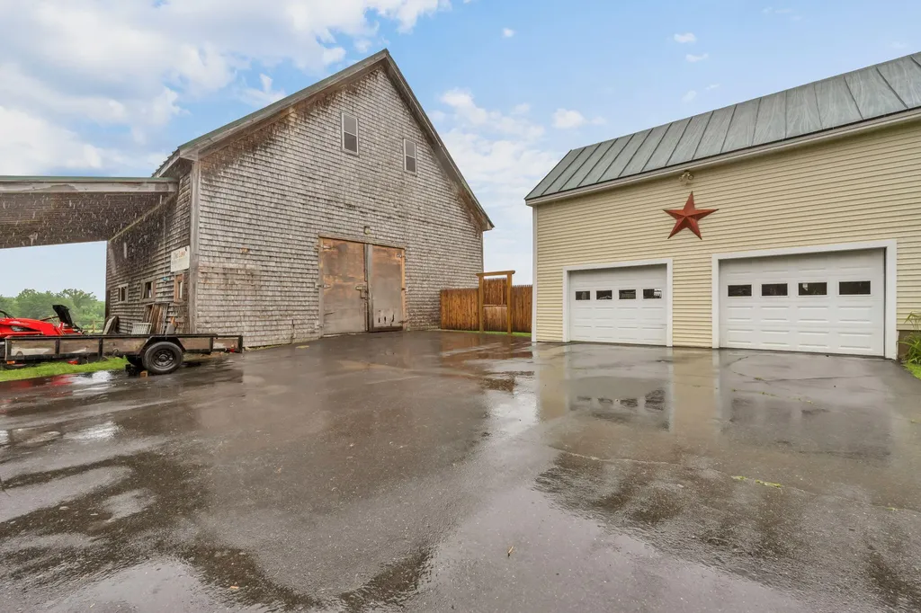 219 Middle Road Skowhegan ME 04976