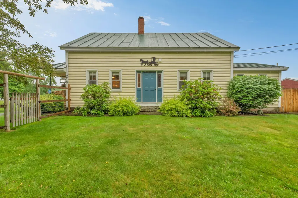 219 Middle Road Skowhegan ME 04976