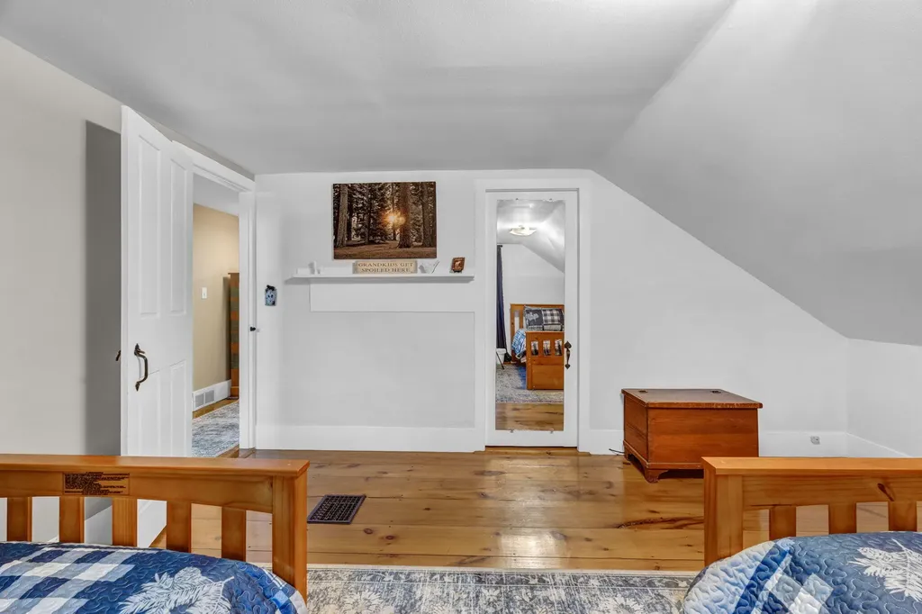 219 Middle Road Skowhegan ME 04976