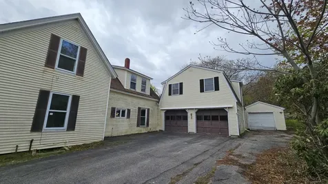 35 Bridge Street Topsham ME 04086