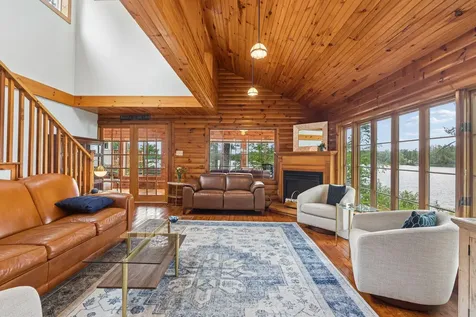 32 E Eleanor Avenue Standish ME 04084