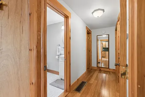 32 E Eleanor Avenue Standish ME 04084