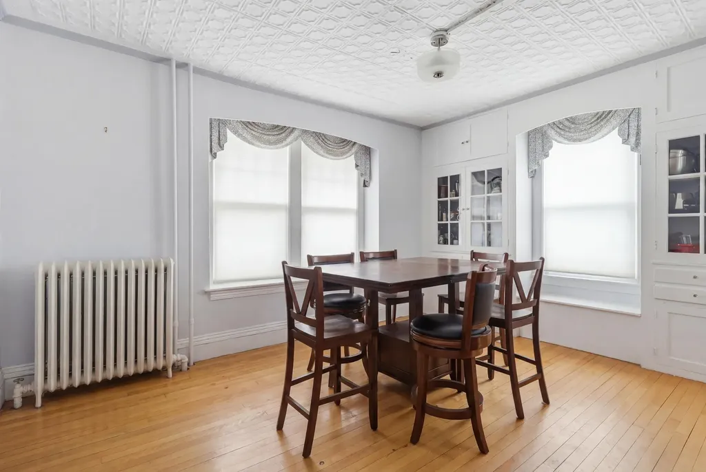 643 Main Street Lewiston ME 04240