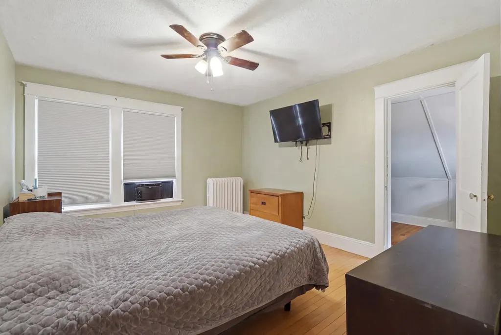 643 Main Street Lewiston ME 04240
