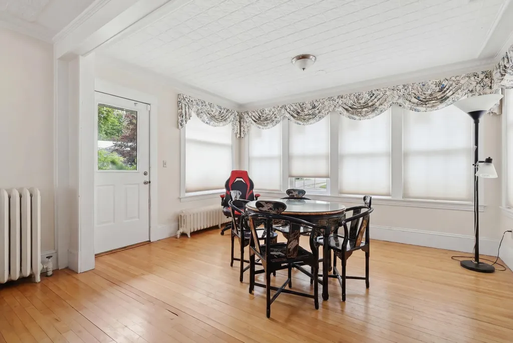 643 Main Street Lewiston ME 04240