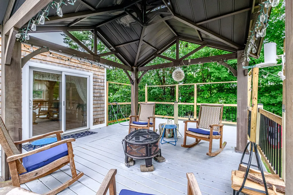5 Willow Avenue Old Orchard Beach ME 04064
