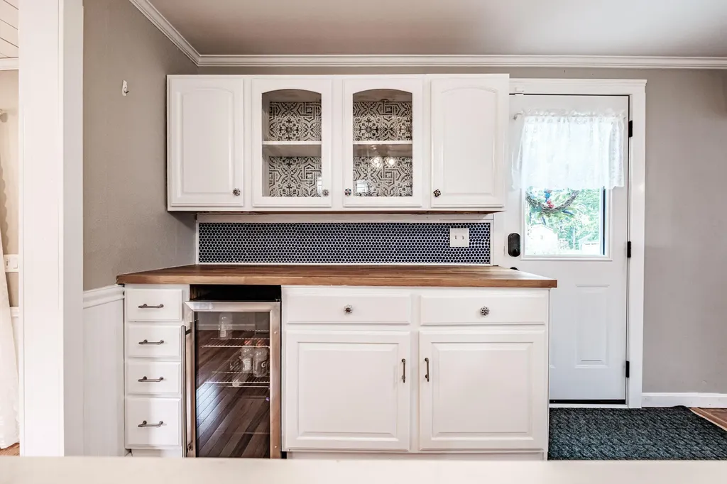5 Willow Avenue Old Orchard Beach ME 04064