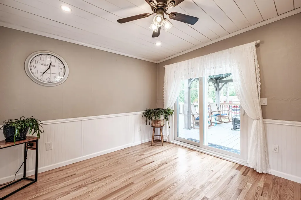 5 Willow Avenue Old Orchard Beach ME 04064