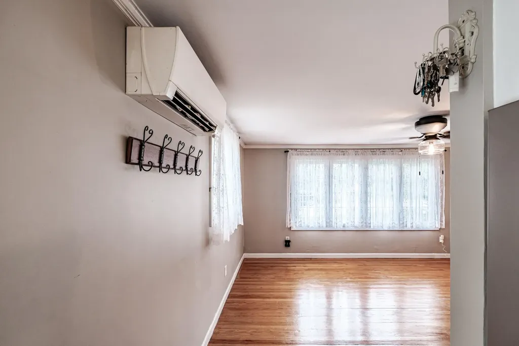 5 Willow Avenue Old Orchard Beach ME 04064