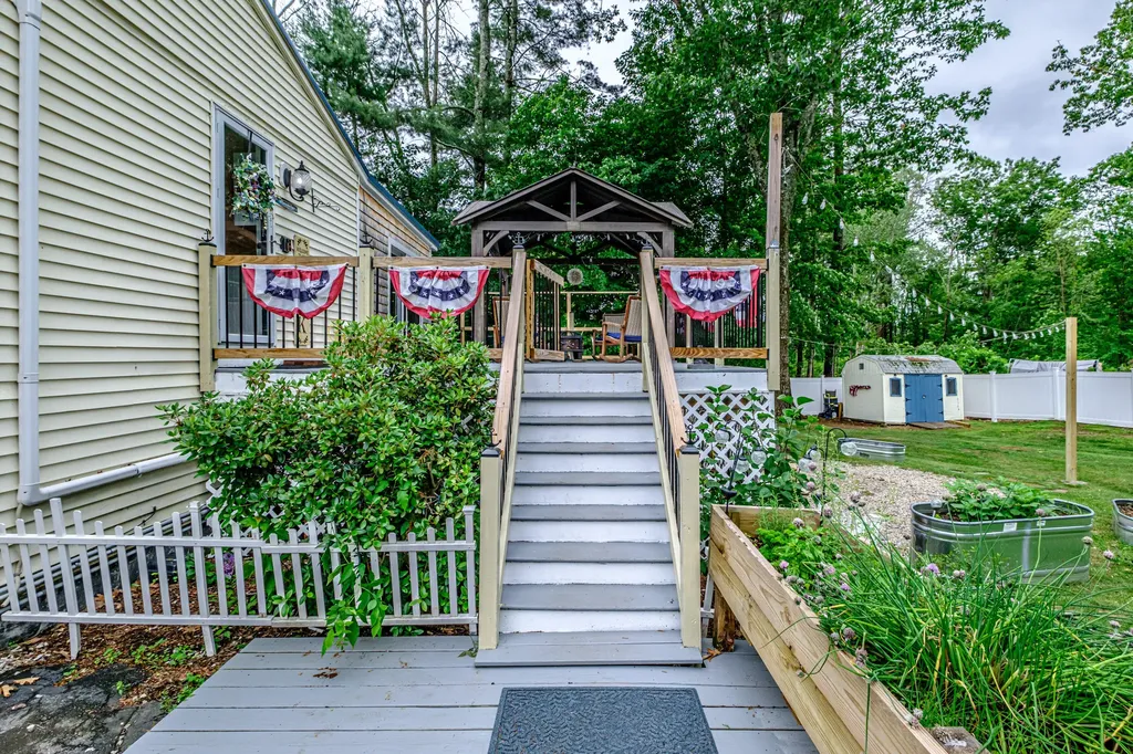5 Willow Avenue Old Orchard Beach ME 04064