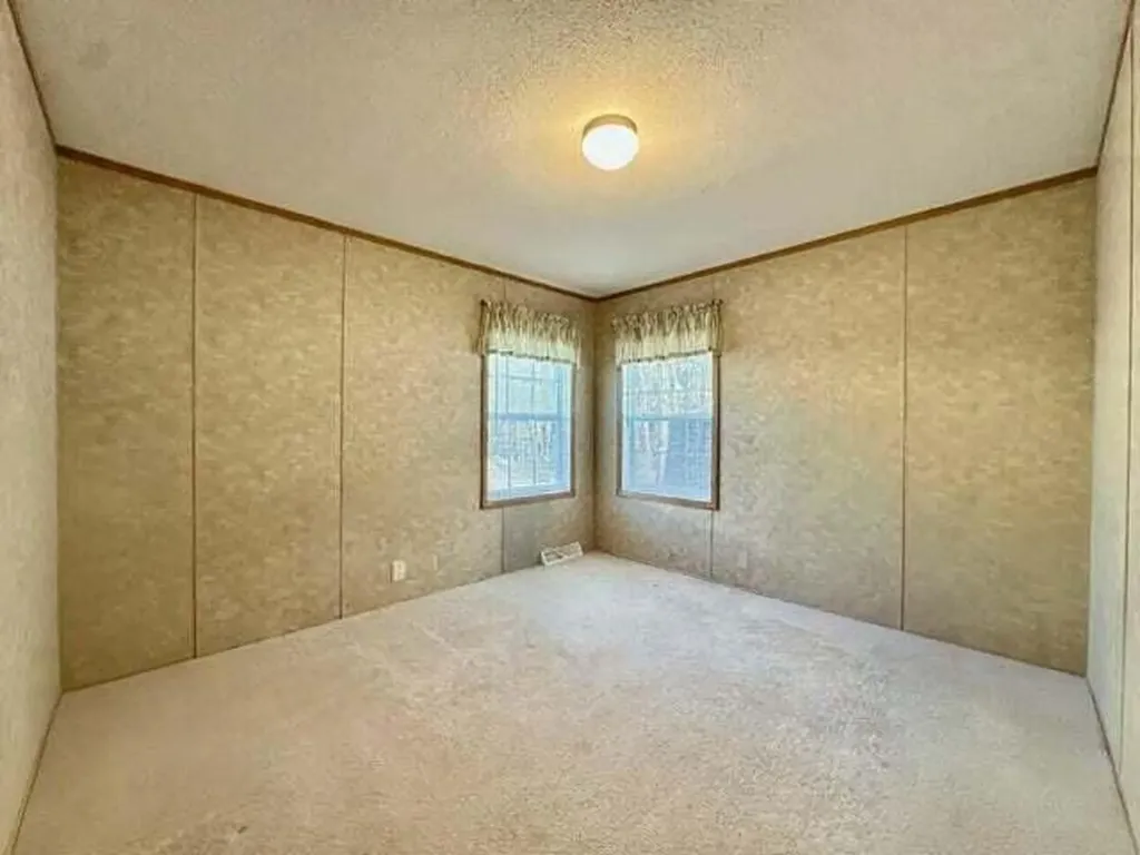62 Village Drive Lewiston ME 04240