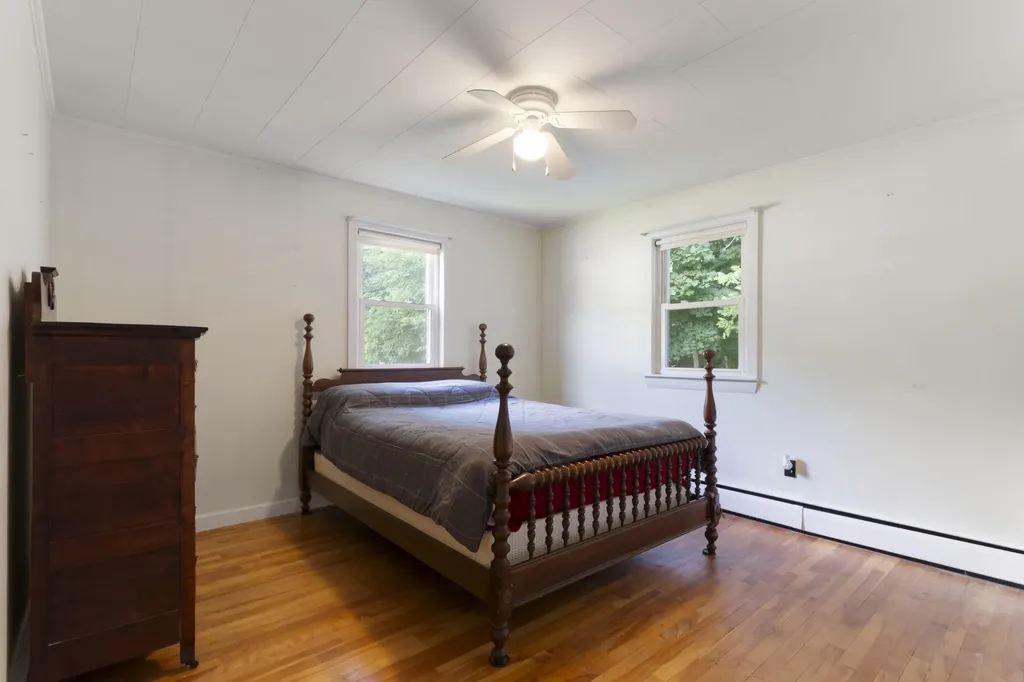2 Dennis Street Augusta ME 04330