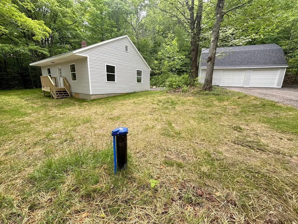 950 Main Street Wayne ME 04284