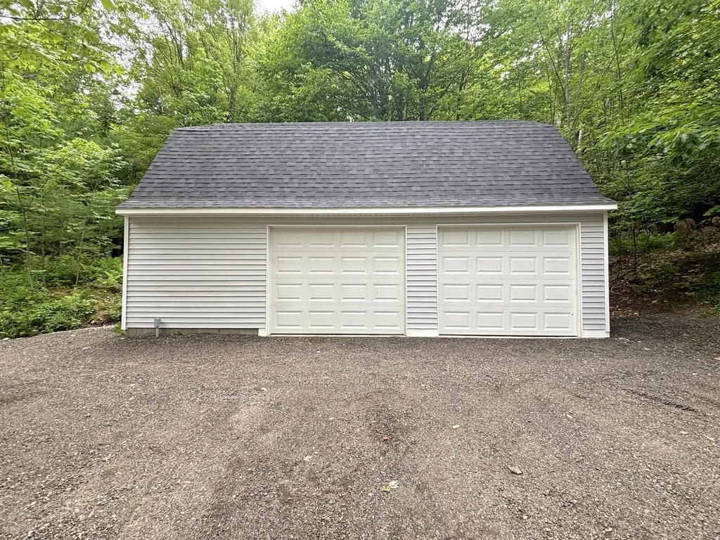 950 Main Street Wayne ME 04284