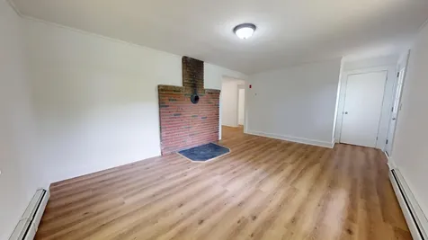 950 Main Street Wayne ME 04284