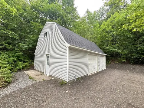 950 Main Street Wayne ME 04284