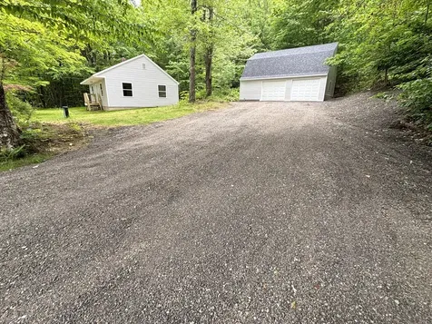 950 Main Street Wayne ME 04284