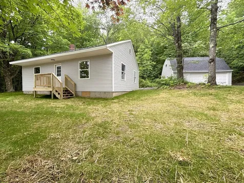 950 Main Street Wayne ME 04284