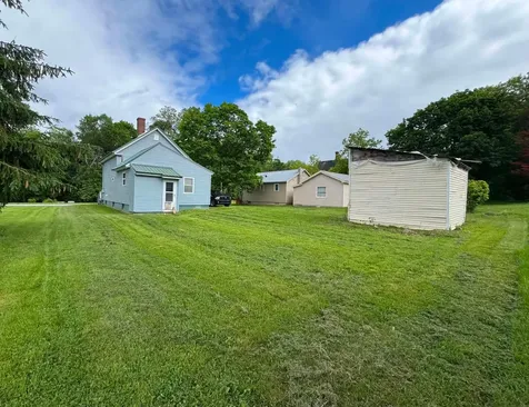 9 Perry Street Lincoln ME 04457