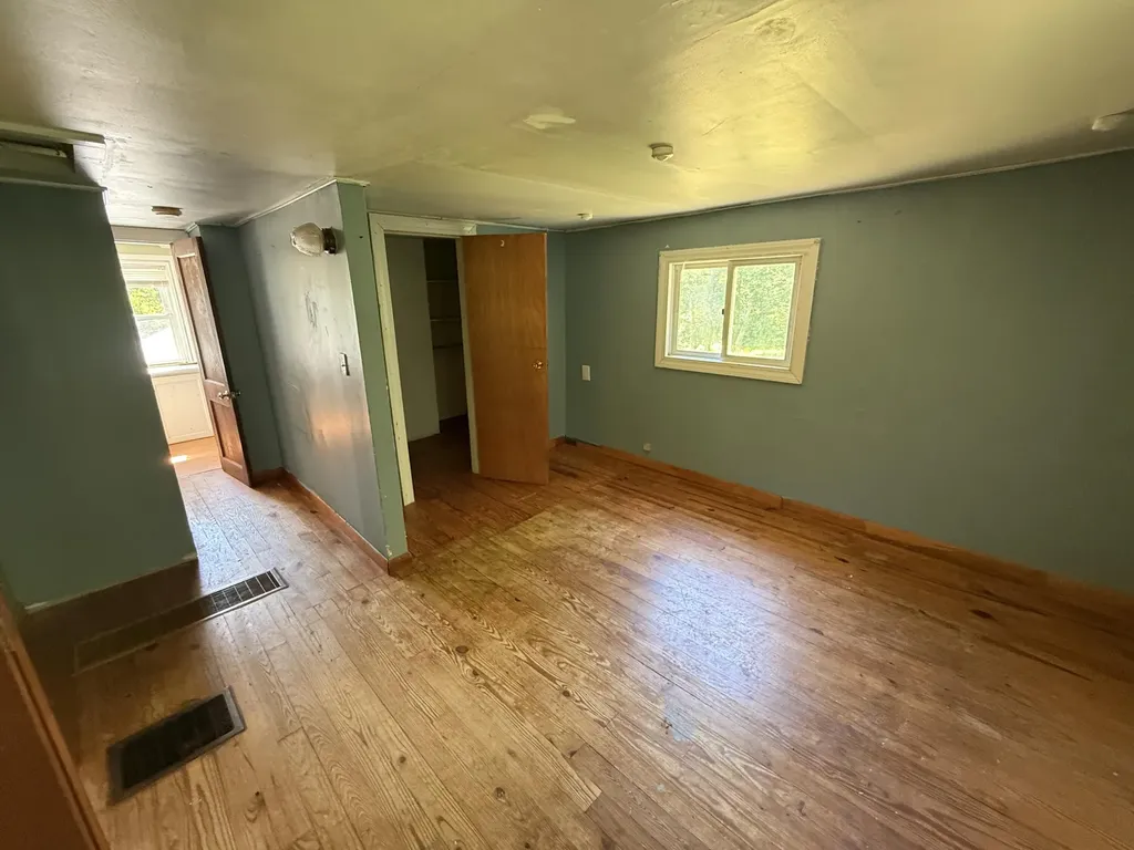 740 Spruce Head Road Saint George ME 04859