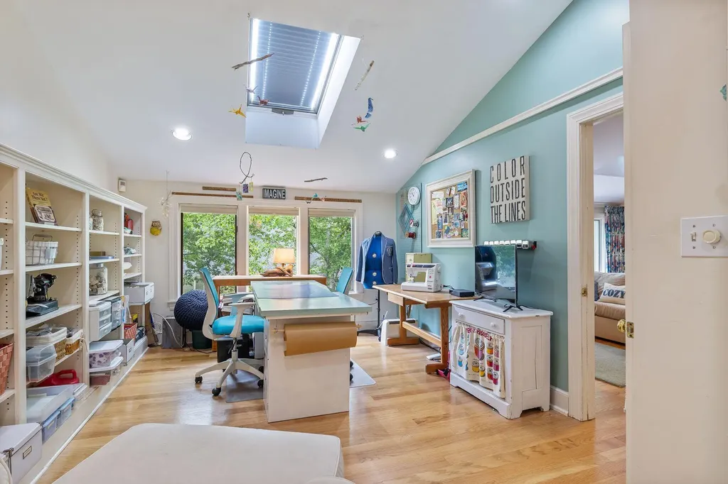 22 Applegate Lane Falmouth ME 04105