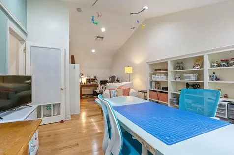 22 Applegate Lane Falmouth ME 04105