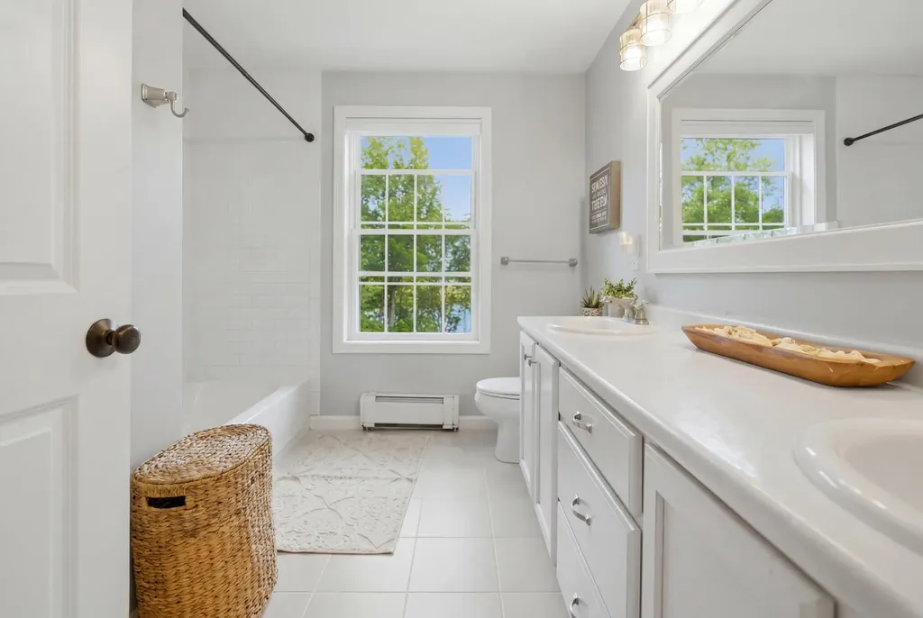 18 Pleasant Point Road Cushing ME 04563