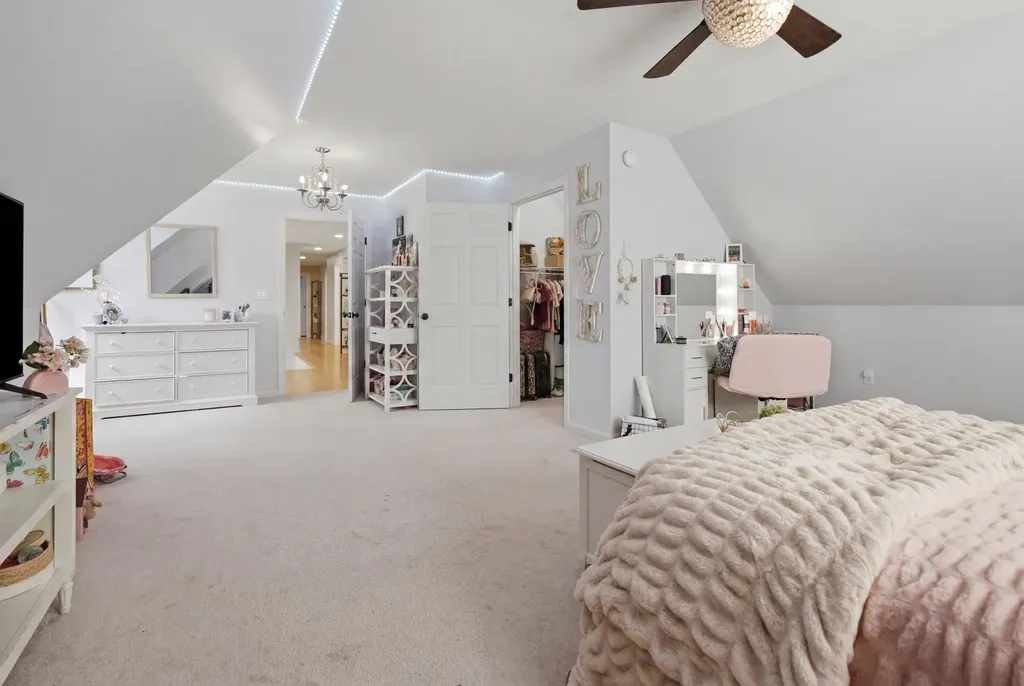 18 Pleasant Point Road Cushing ME 04563