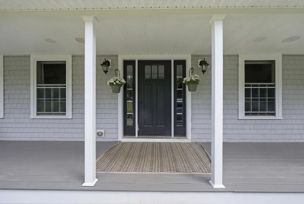 18 Pleasant Point Road Cushing ME 04563