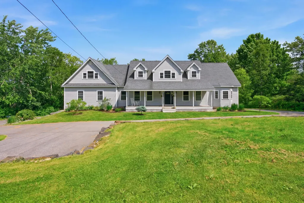 18 Pleasant Point Road Cushing ME 04563