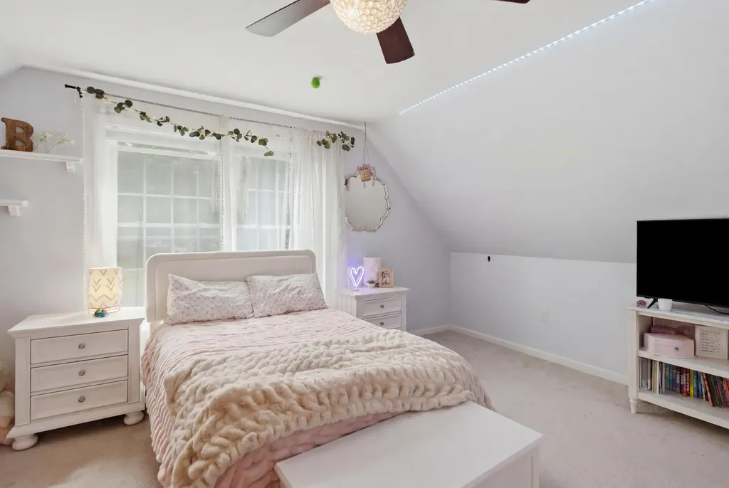 18 Pleasant Point Road Cushing ME 04563