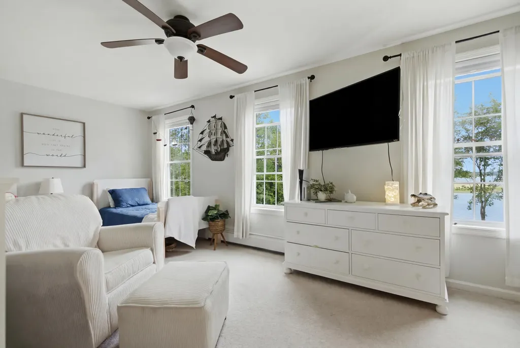 18 Pleasant Point Road Cushing ME 04563