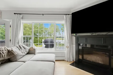 18 Pleasant Point Road Cushing ME 04563