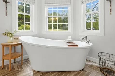 18 Pleasant Point Road Cushing ME 04563